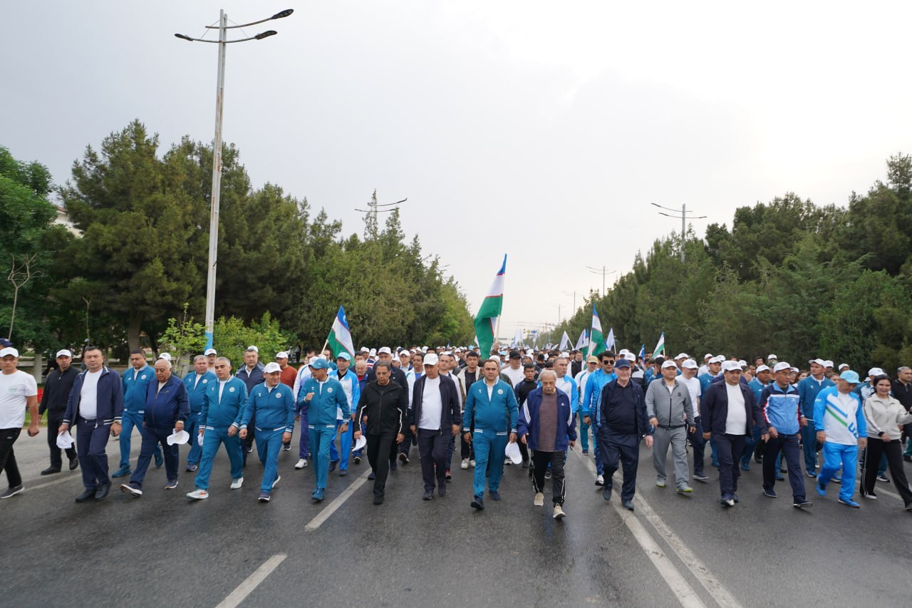 Termizda oliy ta'lim muassasalari rektorlari ishtirokida sport va sog‘lom turmush tarzini rivojlantirishga qaratilgan keng qamrovli forum bo‘lib o‘tmoqda!