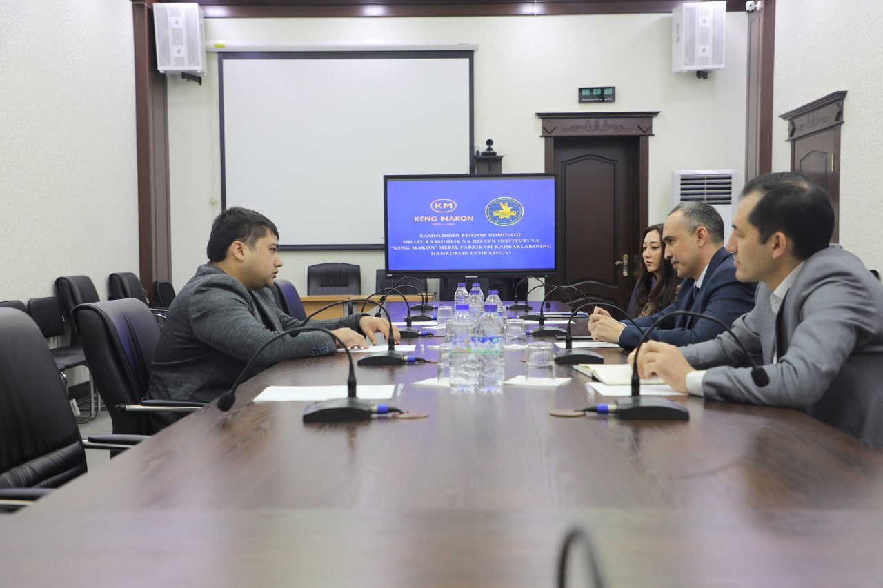 A meeting was held between Omonulla Salikhov, Rector of the Kamolliddin Behzod National Institute of Art and Design, and Abdurakhim Abdurakhmanov, Head of the Keng Makon Furniture Factory!