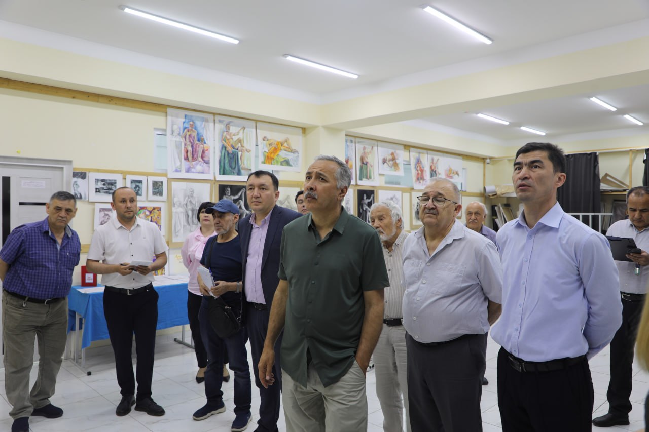 Final reviews are being held at the National Institute of Fine Arts and Design named after Kamoliddin Behzod to assess students' knowledge and professional skills in their specialized subjects.