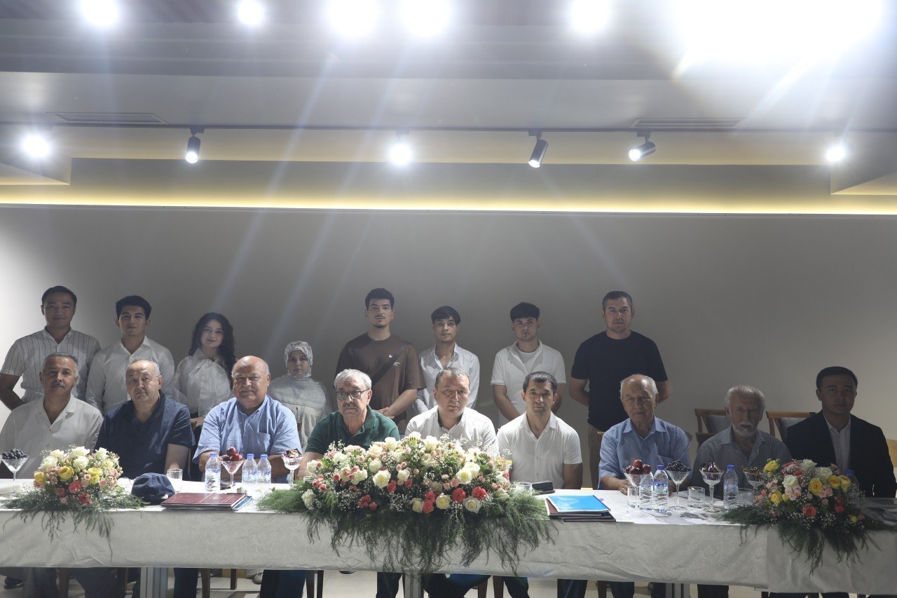 Kamoliddin Behzod nomidagi Milliy rassomlik va dizayn institutida 2025-2026-o‘quv yili bitiruvchilarining Bitiruv malakaviy ishi himoyalari bo'lib o'tmoqda