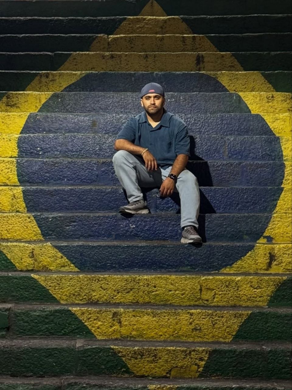 親愛的同學們和富有創意的青年們，卡莫利丁·貝赫佐德國立藝術設計學院將為你們組織另一場有趣而有益的會議！