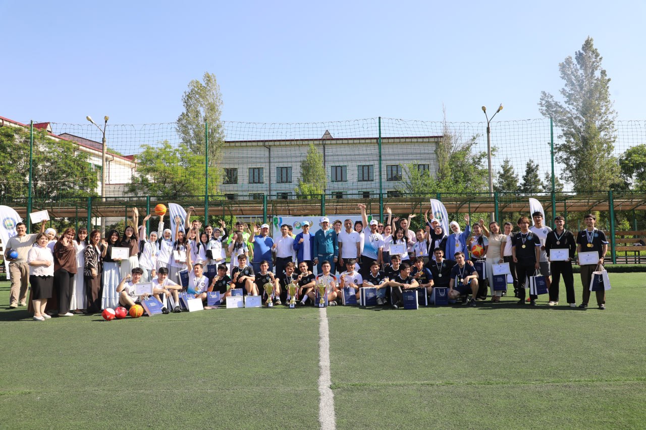 “Yangi O‘zbekiston” talabalar olimpiadasining   Kamoliddin Behzod nomidagi Milliy rassomlik va dizayn instituti  bosqichi g'oliblari va unda faol ishtirok etgan talaba-yoshlarni tantanali taqdirlash marosimi oʻtkazildi