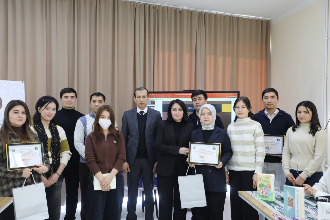 “一个月读三本书”项目在卡莫利丁·贝赫佐德国立艺术设计学院举办！