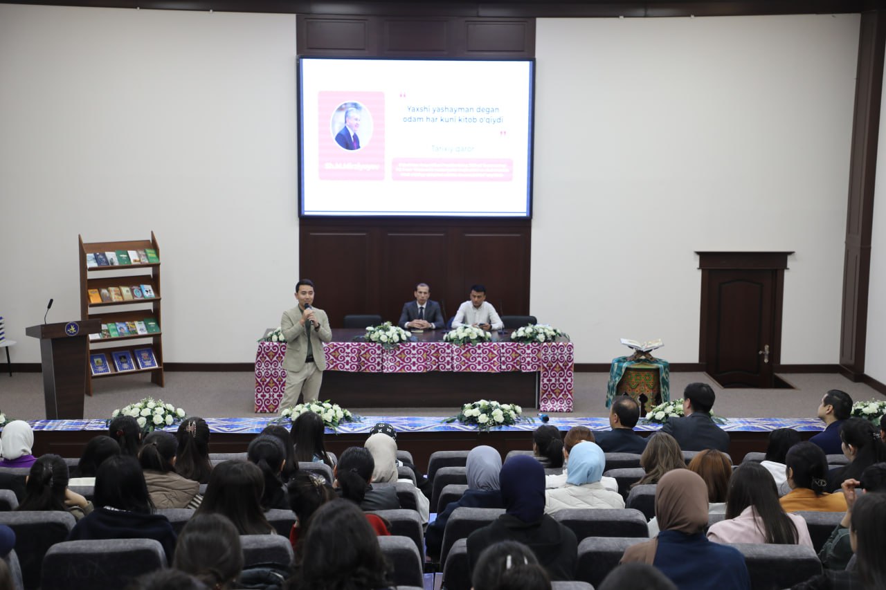 在卡莫利丁·贝赫佐德国立艺术设计学院，与“Mutolaa”项目的创始人西罗吉丁·奥利莫夫举行了一次创意会议！