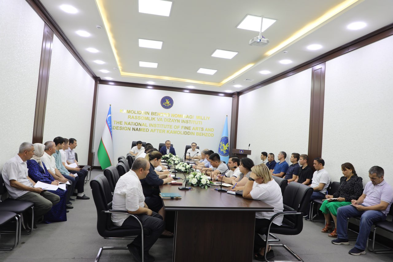 Kamoliddin Behzod nomidagi Milliy rassomlik va dizayn institutida 2026/2027-o‘quv yili qabul jarayonlariga bag‘ishlangan yig‘ilish bo‘lib o‘tdi!