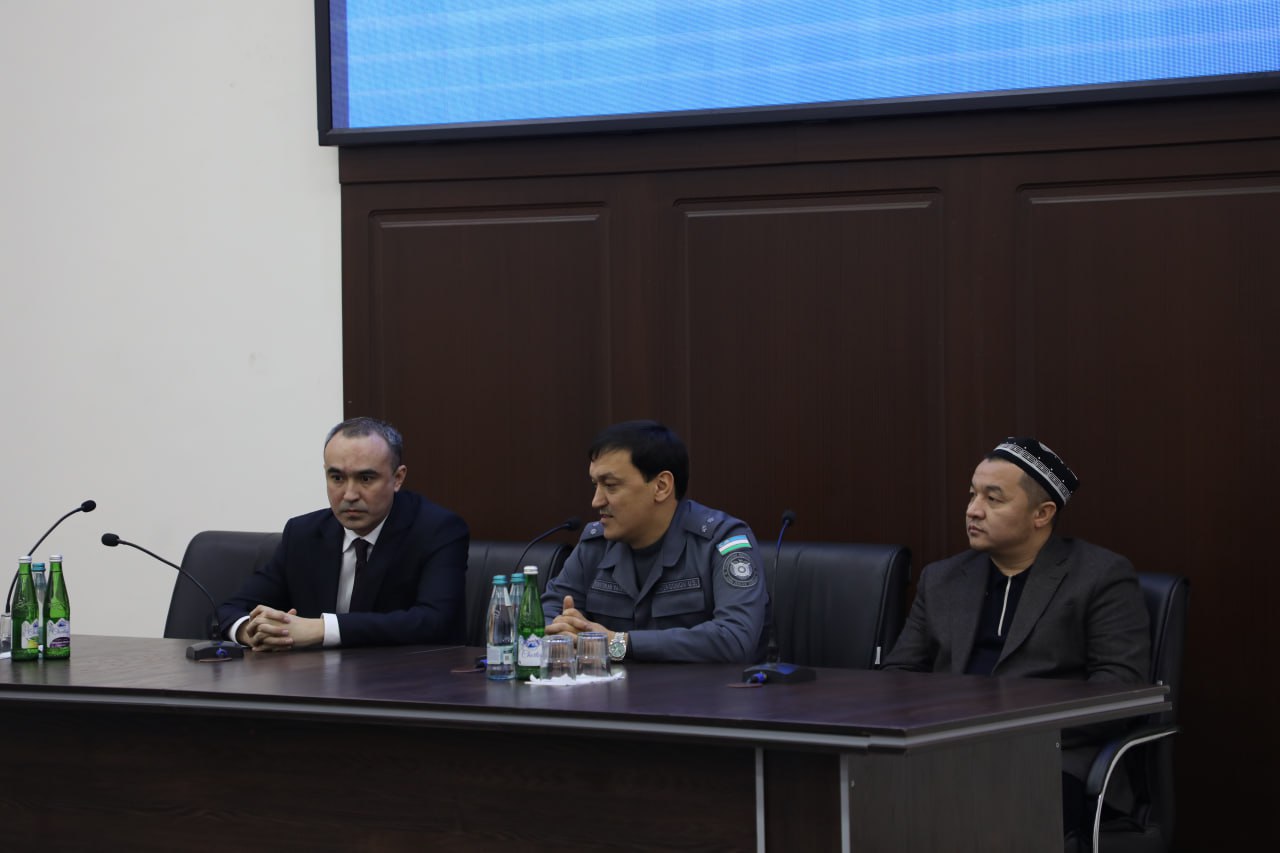 Ulugbek Sadriddinovich Nasriddinov, head of the Mirabad district IIO FMB, held a meeting with students at the Kamoliddin Behzod National Institute of Art and Design.