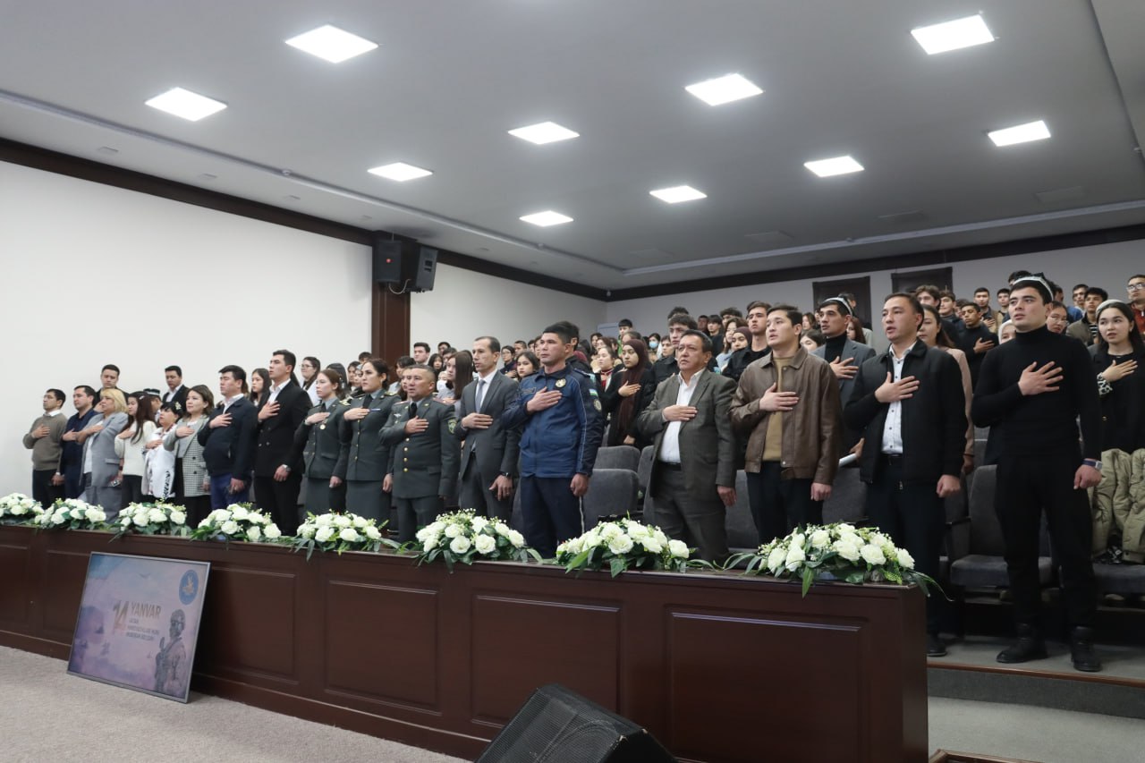 国民军是祖国的盾牌，是和平的守护者！