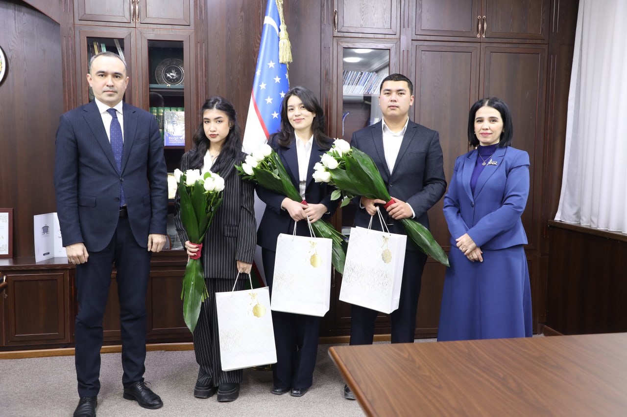 The rector of the institute held a meeting with the President of the Republic of Uzbekistan and the winners of the state scholarships!